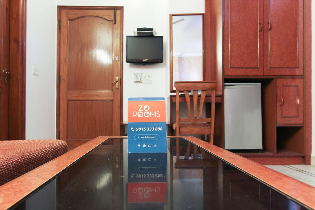 Hotel Rahul Palace Нью-Делі Екстер'єр фото