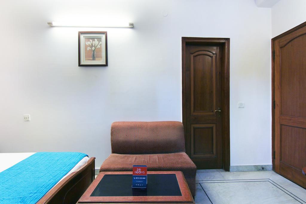 Hotel Rahul Palace Нью-Делі Екстер'єр фото